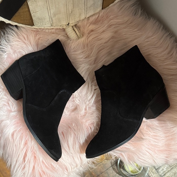 Steve Madden Creek Suede Ankle Boots - Picture 2 of 6